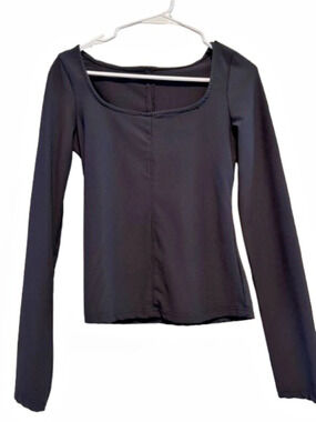 Long Sleeve Top in Black Small